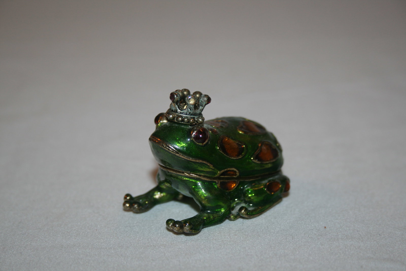 Monet Enameled Gemstone Frog Jewelry/ Trinket Box (1 of 5)