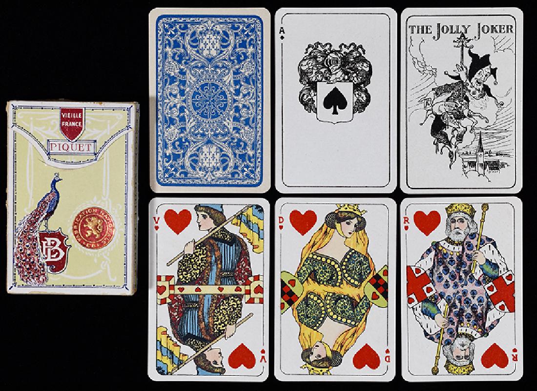 Vielle “Jeu de Piquet” Playing Cards.: Vielle “Jeu de Piquet” Playing Cards. Brepols, ca. 1916. 36/36 + J + OB. Mint. Magnificent Art Nouveau courts and decorative aces. Gilt corners.