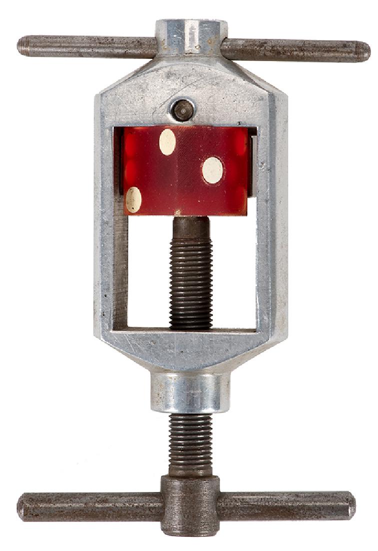 Dice Canceler. (1 of 1)