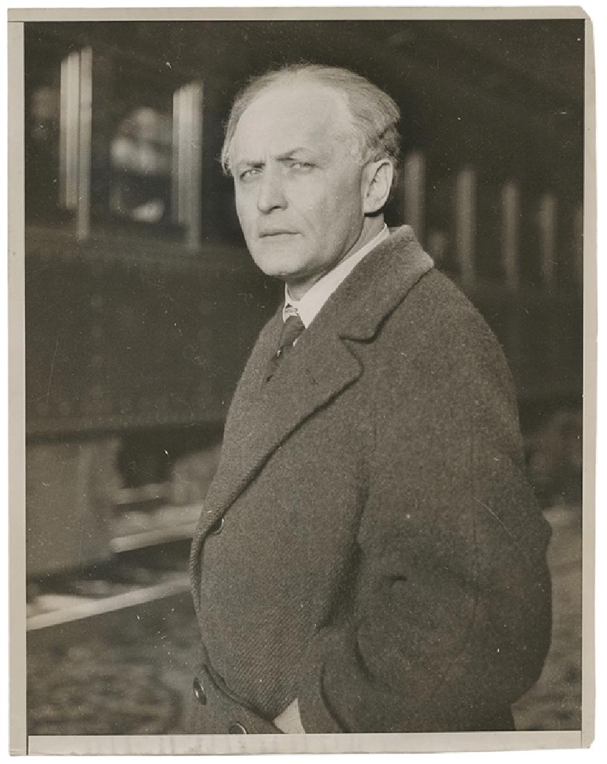 [Magic] Houdini, Harry. Black and Photograph. (1 of 1)