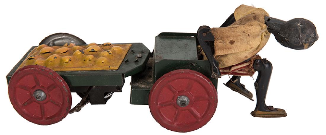 Ferdinand Martin Wind-Up Orange Vendor Toy. (1 of 1)