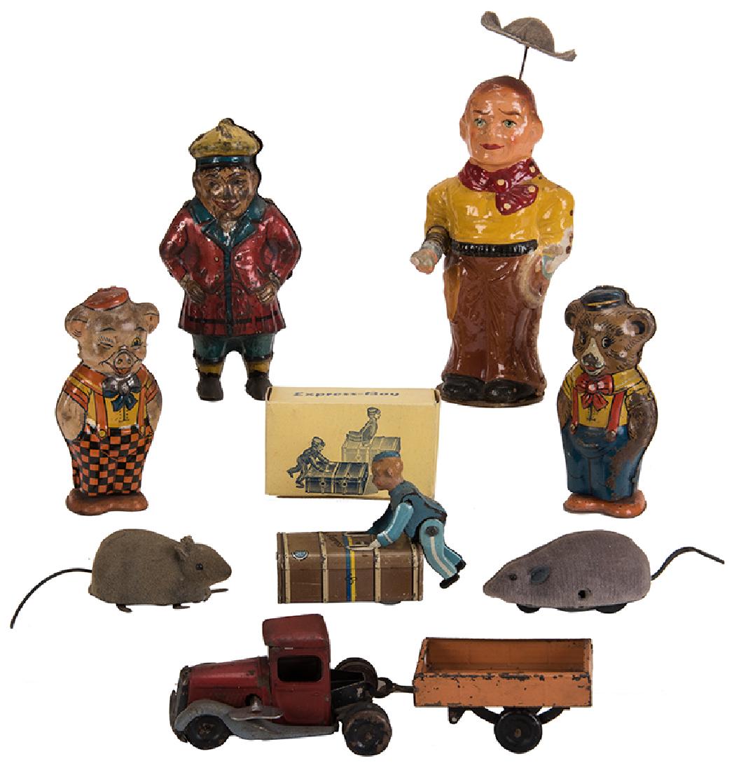 Group of Eight Vintage Tin Litho Wind-Up Toys.: Group of Eight Vintage Tin Litho Wind-Up Toys. Including Gescha Express-Boy (boxed); two wind-up mice (one by Schuco, both lacking keys); wind-up dancing bear and pig by Chein; wind-up dancing Scotsma