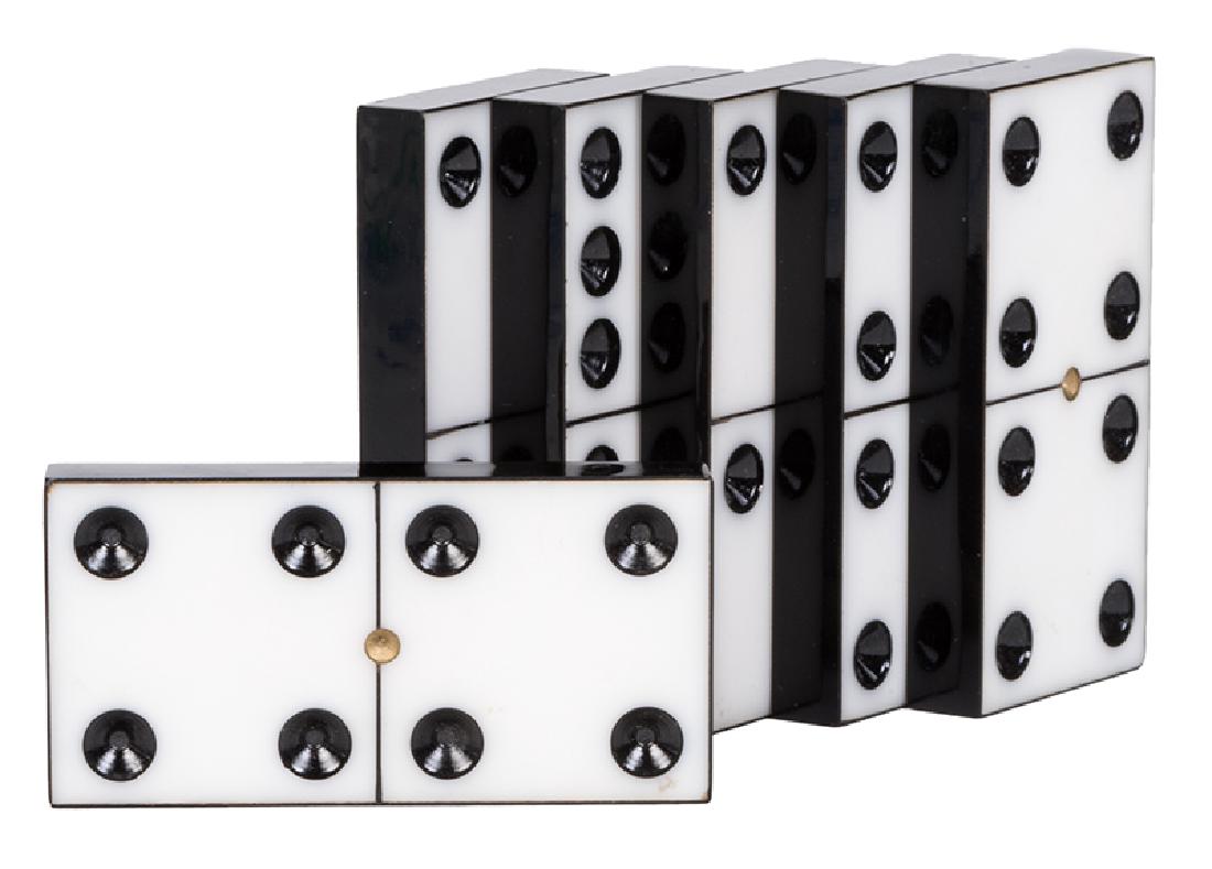 Mental Dominoes. (1 of 1)