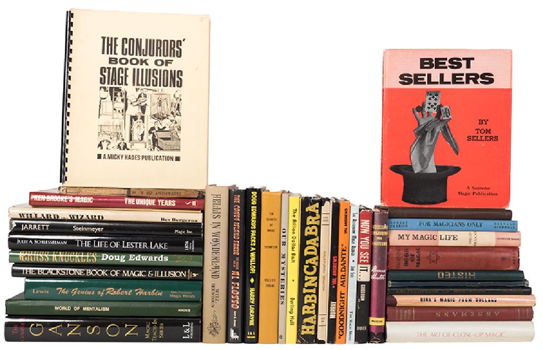 Lot of 35 Vintage and Modern Books on Magic. (1 of 1)