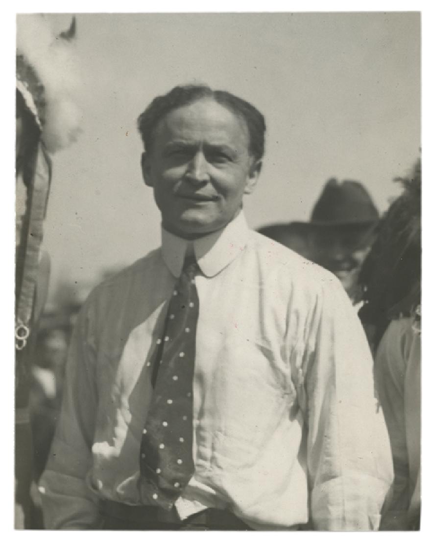 News Service Photograph of Houdini. (1 of 2)