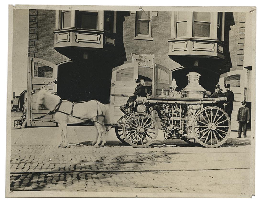 Early Photograph of Horse-Drawn Chicago Fire Engine. (1 of 1)