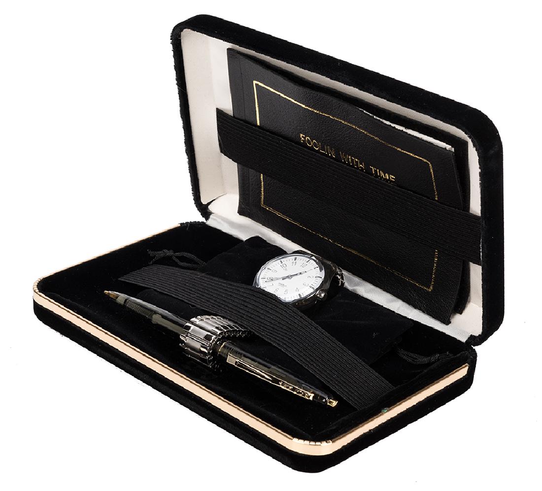 FoolinÕ With Time. (1 of 2)