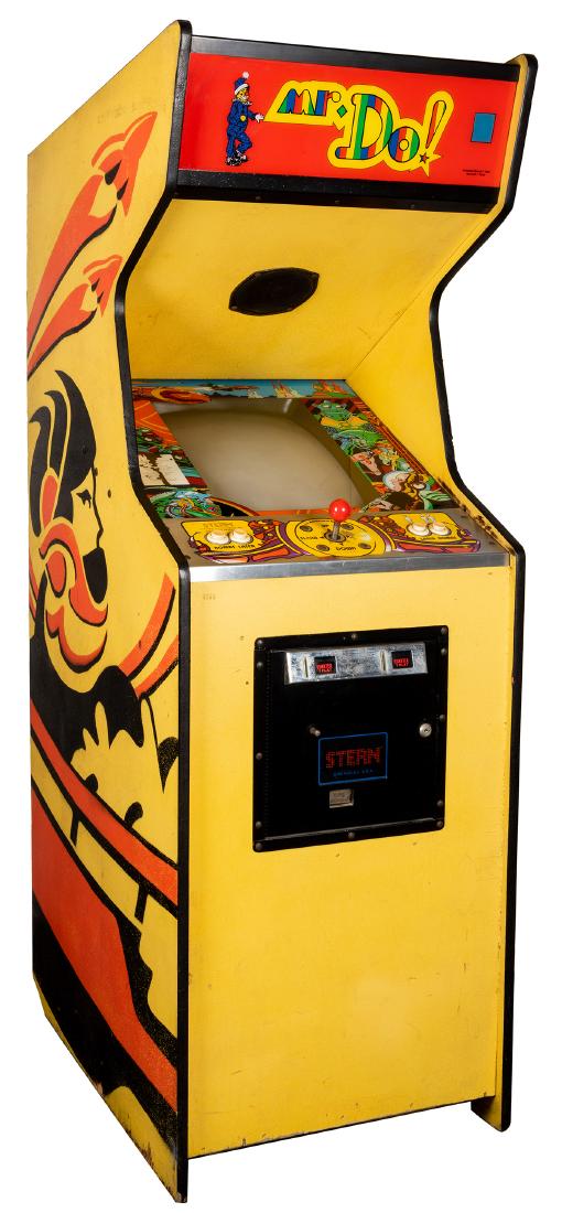 Stern Mr. Do 25 Cent Upright Video Game. (1 of 2)