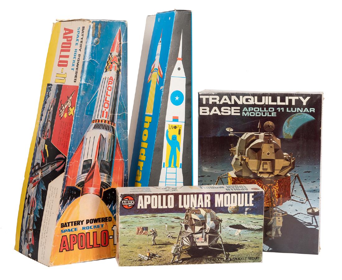 Group of Four Vintage NASA/Space-Age Toys and Kits. (1 of 1)