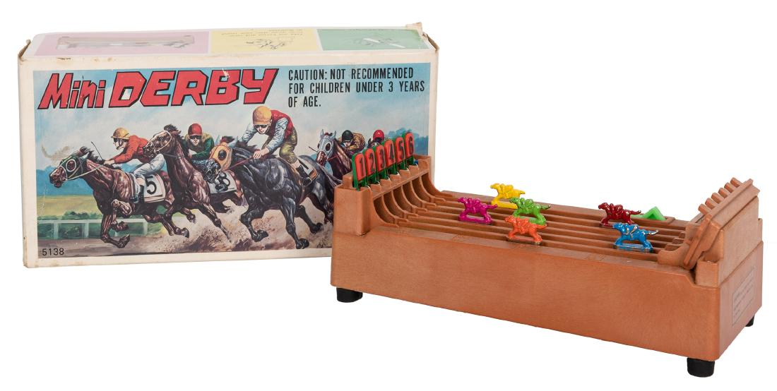 Mini Derby Battery Operated Horse Race Game. (1 of 2)