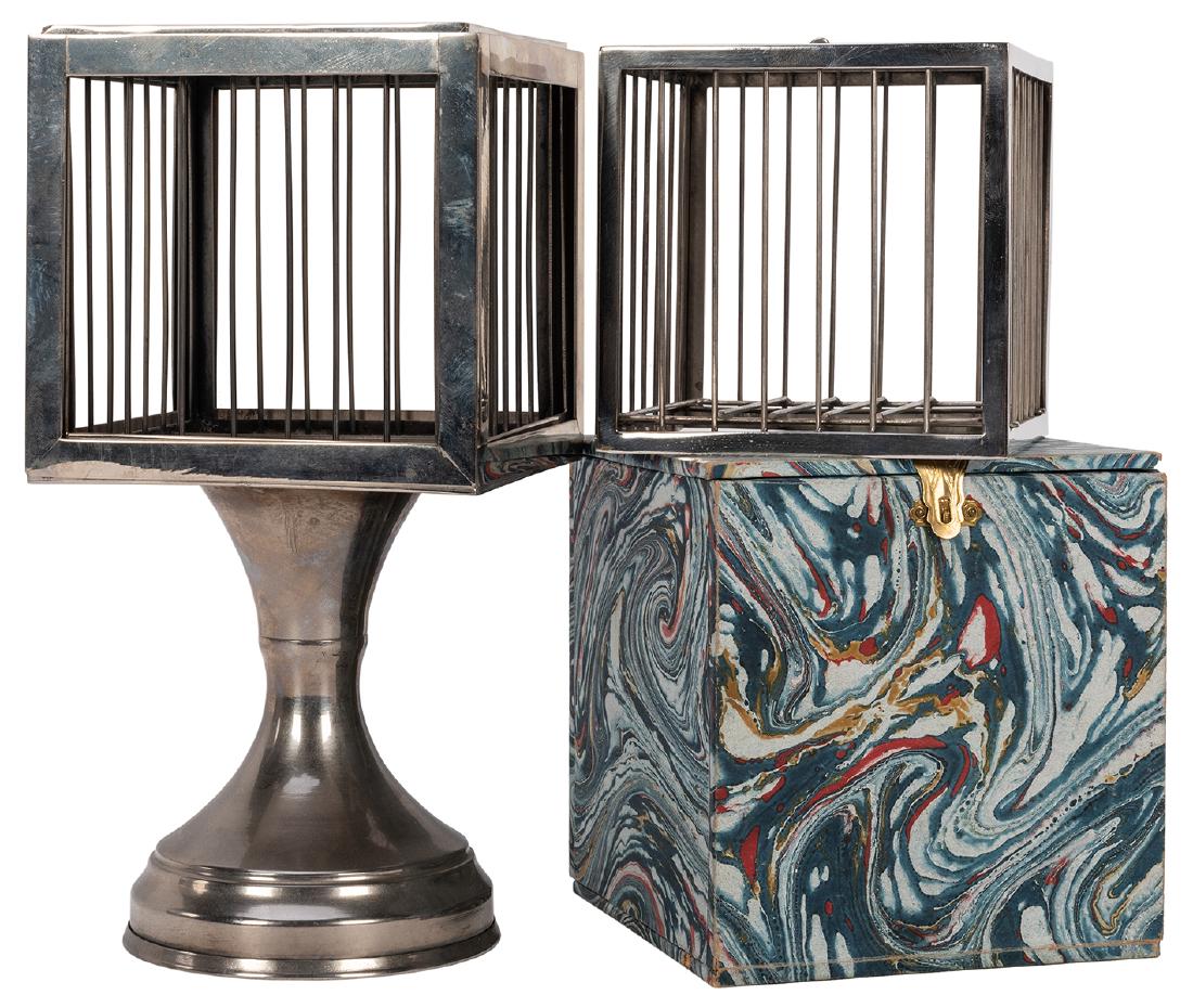 Fly-To Cage. (1 of 1)