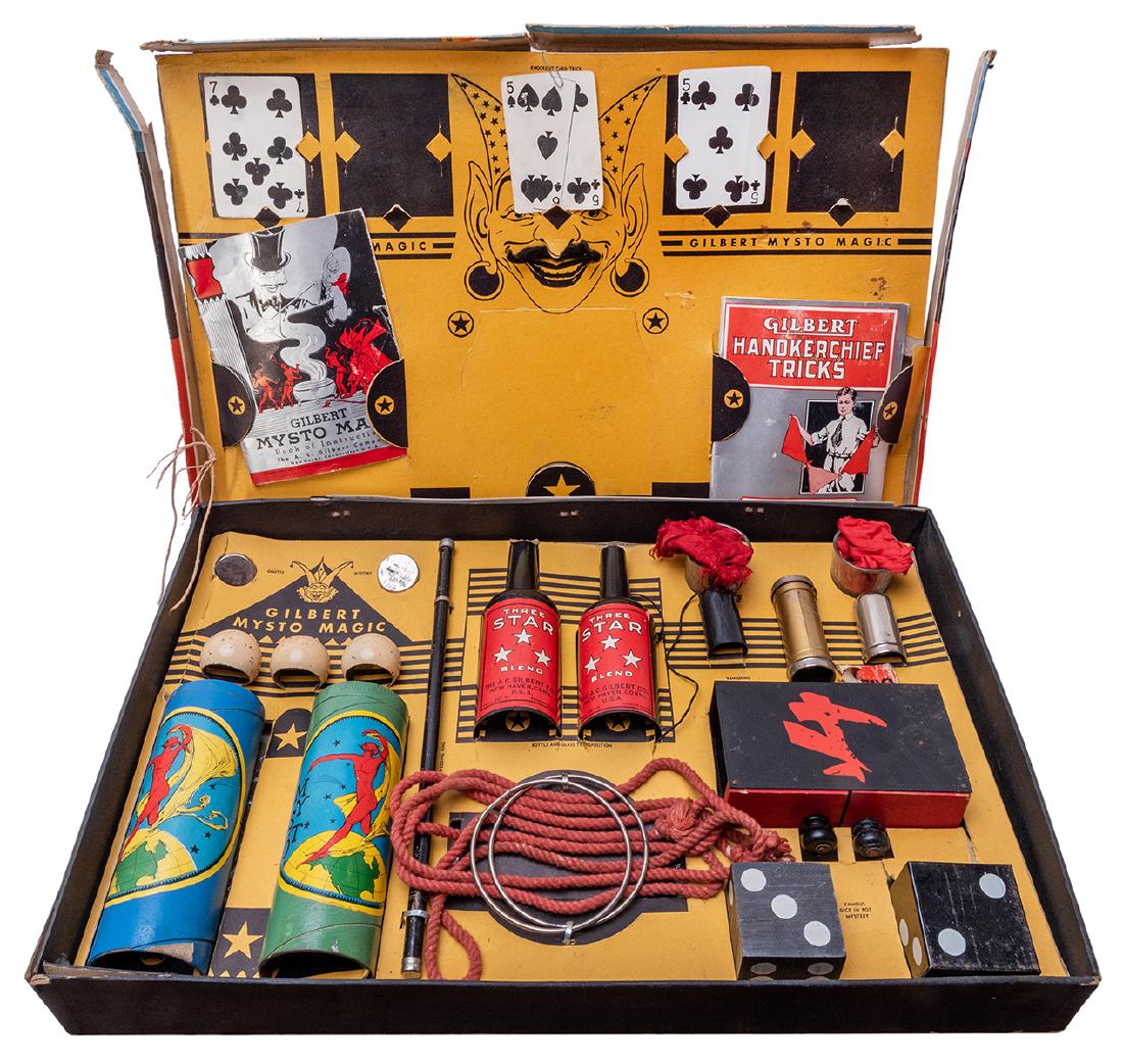 Mysto Magic Set No. 5.: Mysto Magic Set No. 5. New Haven: A.C. Gilbert Co., ca. 1940. Elaborate set includes, glass, wooden, and metal props, including a Die Box, Passe Passe Bottles, and more. Three instruction booklets. 20
