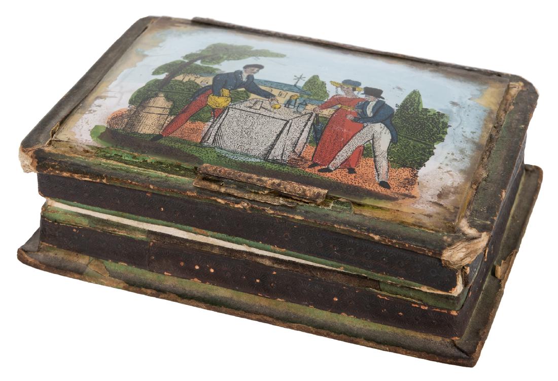 Reverse Glass Cups and Balls Magician Candy Box. (1 of 3)