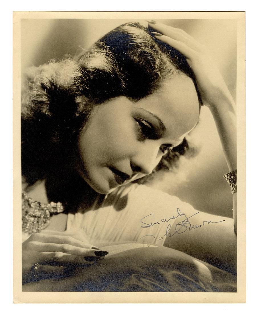 Merle Oberon Signed Photograph. Silver print portrait (1 of 1)