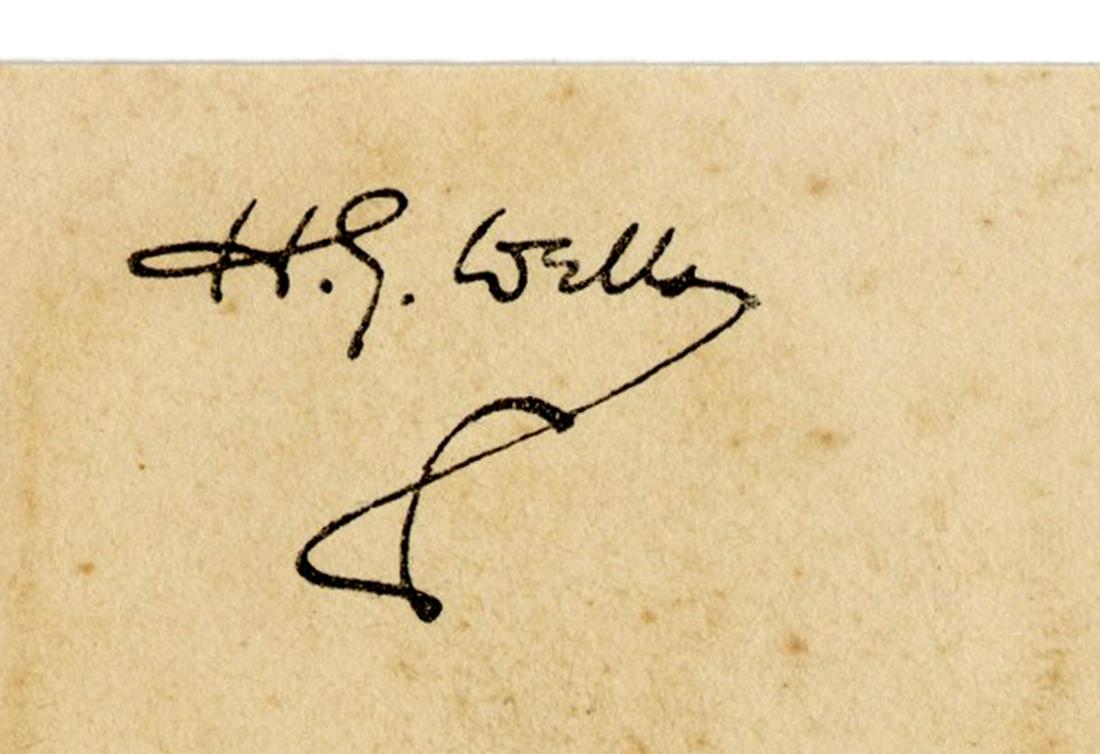 WELLS, Herbert George (1866–1946). Cut Autograph: WELLS, Herbert George (1866–1946). Cut Autograph Signature of “H.G. Wells”. On trimmed cardstock slip (216 x 57 mm). (A bit of spotting). A FINE EXAMPLE.