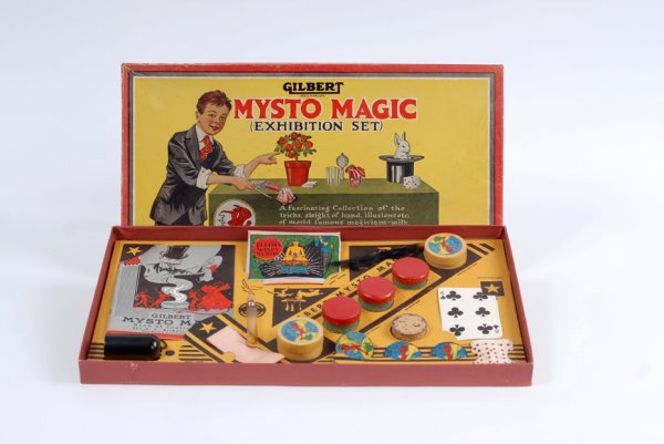 Mysto Magic Set No. 1. New Haven, A.C. Gilbert Co.: Mysto Magic Set No. 1. New Haven, A.C. Gilbert Co., ca. 1938. Attractive and apparently complete magic set from the Mysto line. Box worn and somewhat faded, otherwise good condition