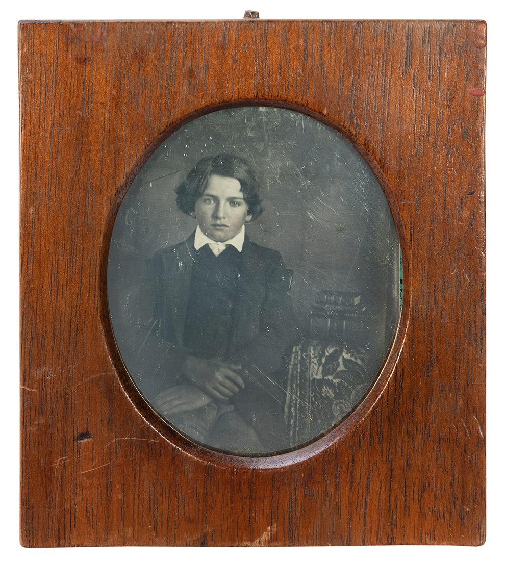 [TRANSGENDER] Lot of 4 “Man-Woman” Items of (1 of 2)