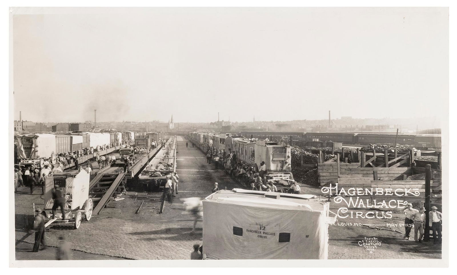 KELTY, Edward J. (1888—1967). Hagenbeck-Wallace (1 of 1)