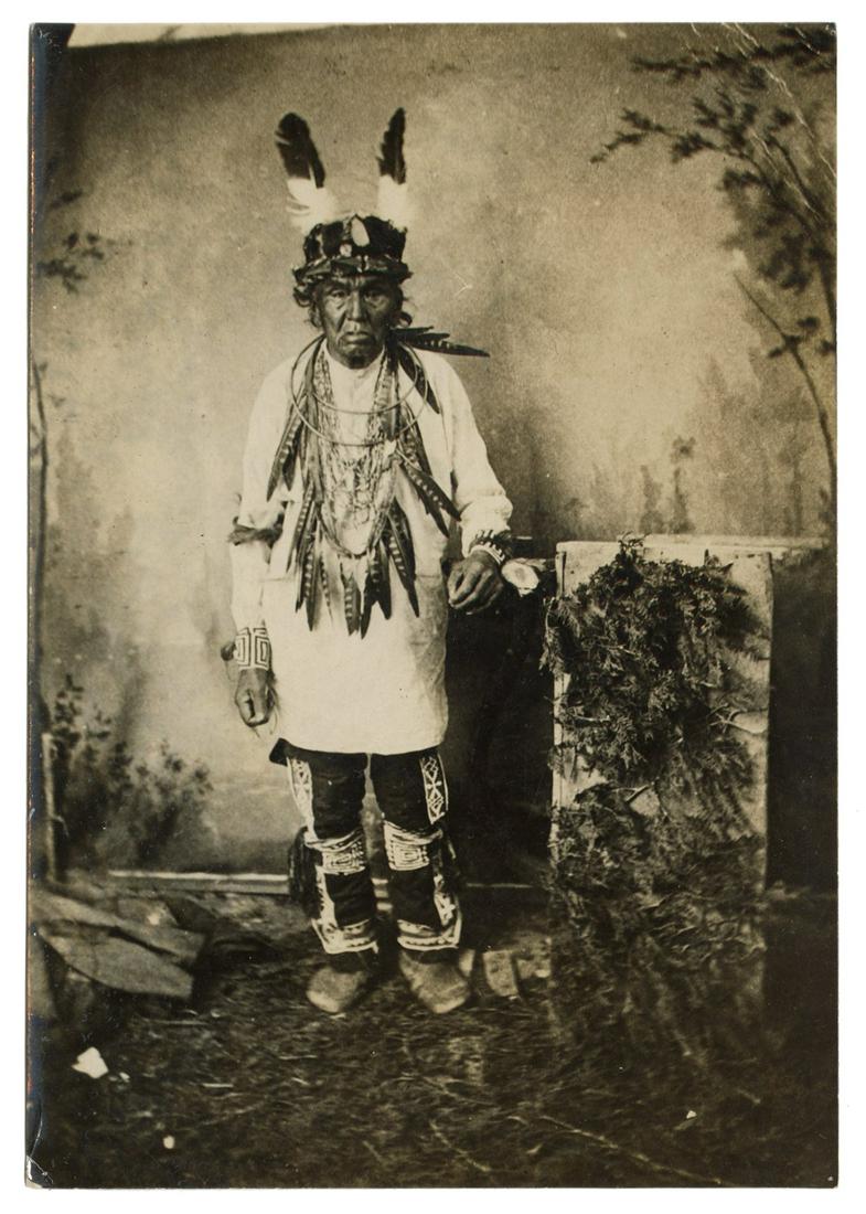 [AMERICAN INDIAN]. Photograph of an unidentified Native (1 of 1)