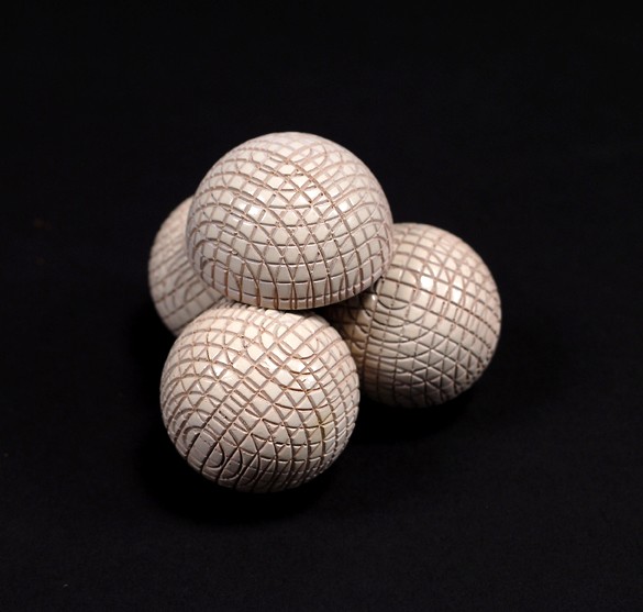 Clingo Billiard Balls. Los Angeles, F.G. Thayer, C: Clingo Billiard Balls. Los Angeles, F.G. Thayer, Ca. 1925. Set of three white billiard balls and matching shell for the classic manipulative trick. Expertly turned by Thayer, who was best known for hi