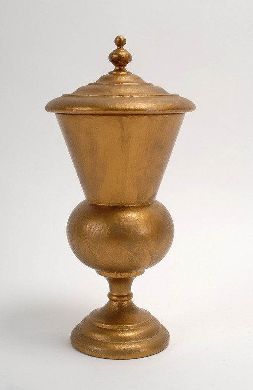 Rice Vase. Los Angeles, F.G. Thayer & Co., 1920s: Rice Vase. Los Angeles, F.G. Thayer & Co., ca. 1929. Wood turned vase from which a quantity of rice vanishes and in its place appears an orange. Gold lacquered gesso finish. 12 ¼" high. Small scratch