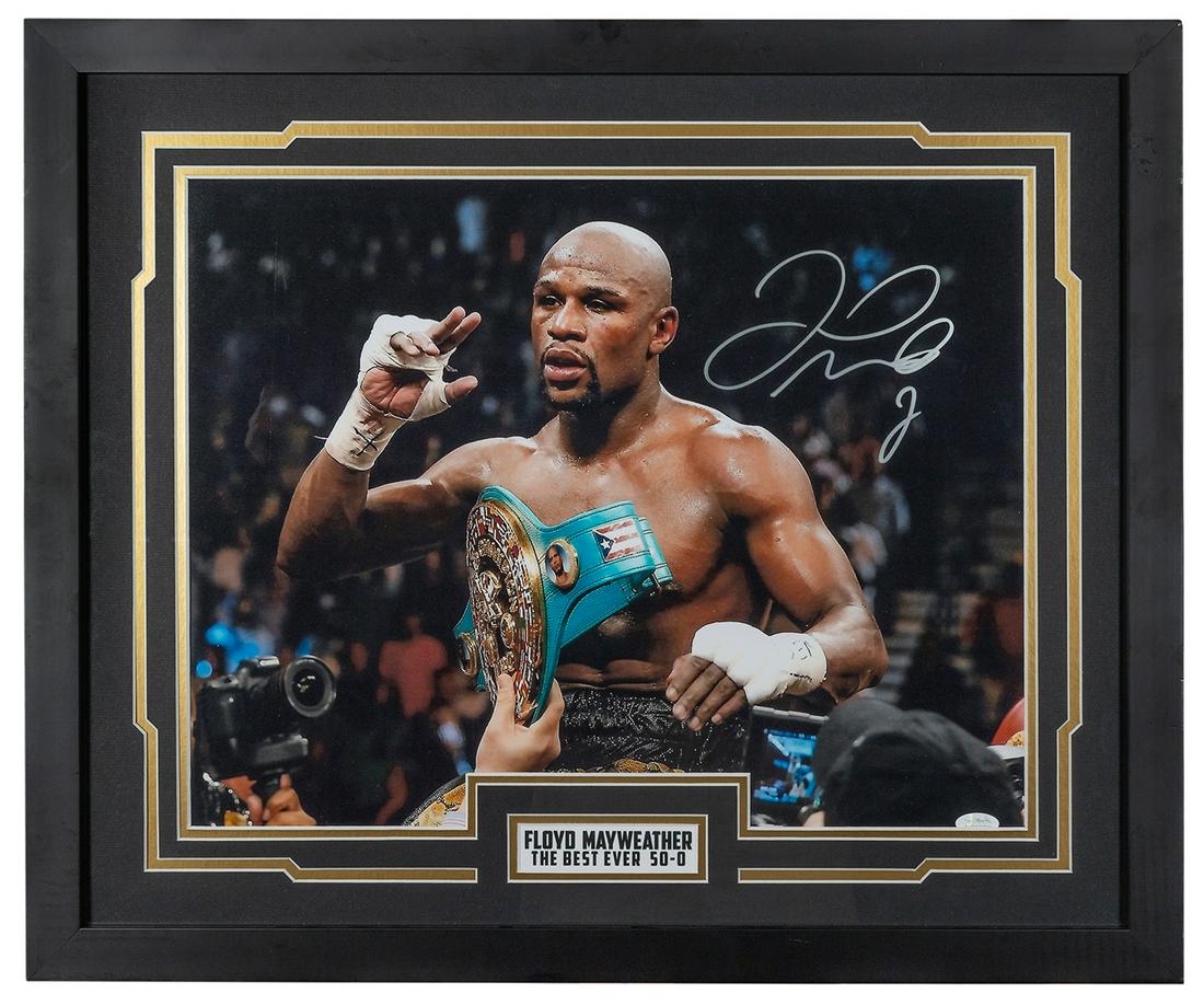 [MAYWEATHER, Floyd Jr. (b. 1977)]. Photographic Display Sig... (1 of 1)
