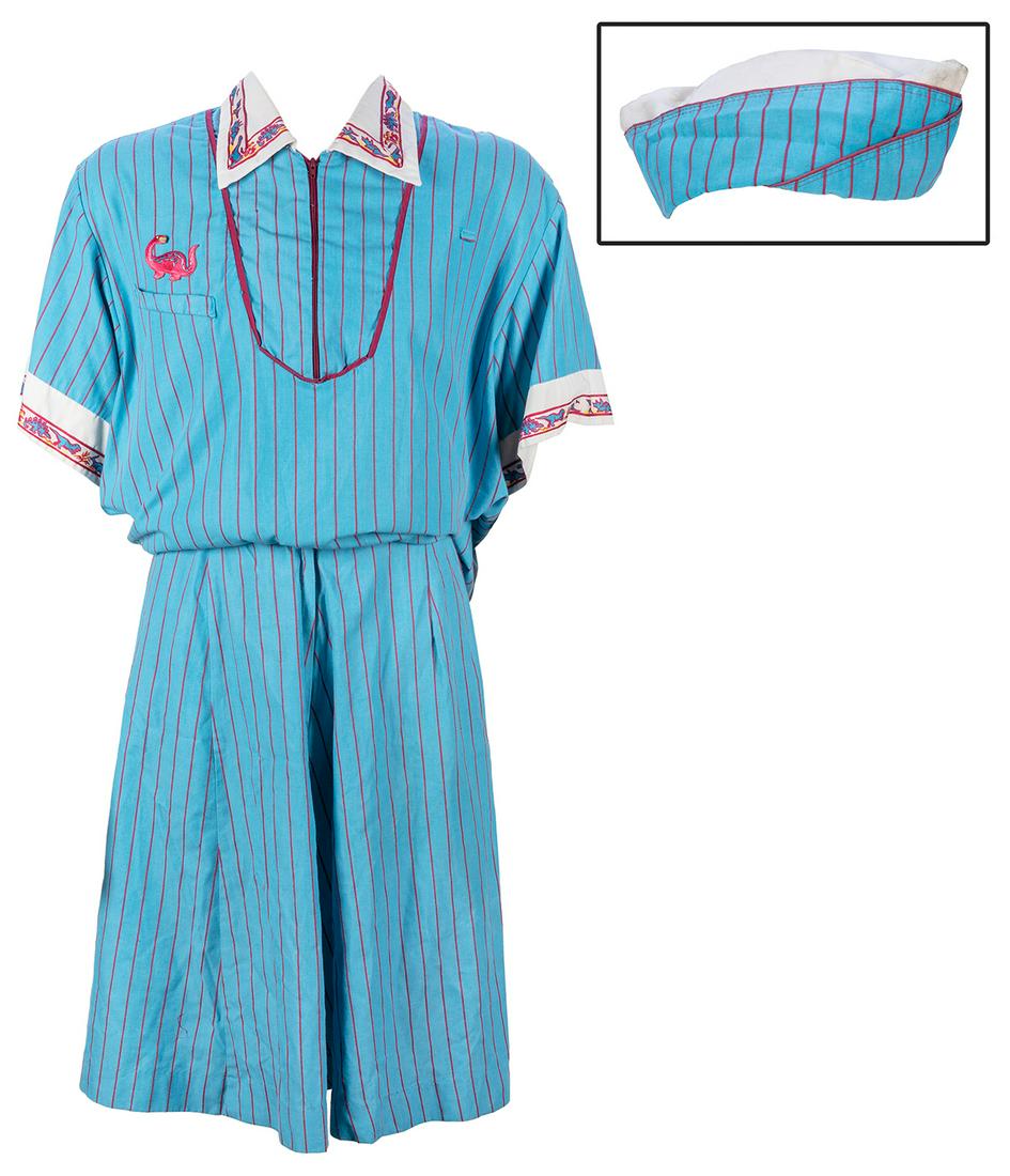 Walt Disney World Animal Kingdom Restaurantosaurus Uniform....: Walt Disney World Animal Kingdom Restaurantosaurus Uniform. Disney World Wide Services, 1990s. Uniform includes female 12-R skirt, male size L shirt, hat, and bow. Overall condition good.