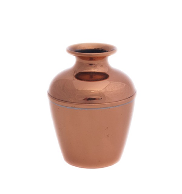 Six-Shot Lota. New Haven, Petrie & Lewis, ca. 1940: Six-Shot Lota. New Haven, Petrie & Lewis, ca. 1940. Small copper vessel from which the magician can pour six shots of liquid – even though after each pour, the vase is apparently empty. 3 ½" high. 