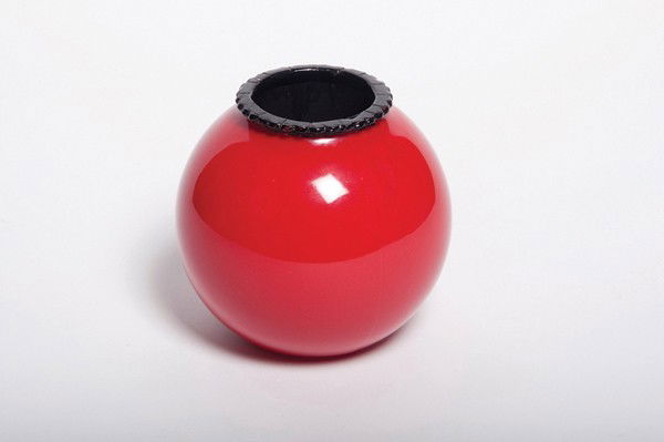 Devil's Jug (large). Los Angeles, ca. 1940.: Devil's Jug (large). Los Angeles, ca. 1940. Round red glass lota bowl which refills itself repeatedly each time it is emptied. Sold by Thayer under various names including the "Rose Bowl." 6" tall. Go