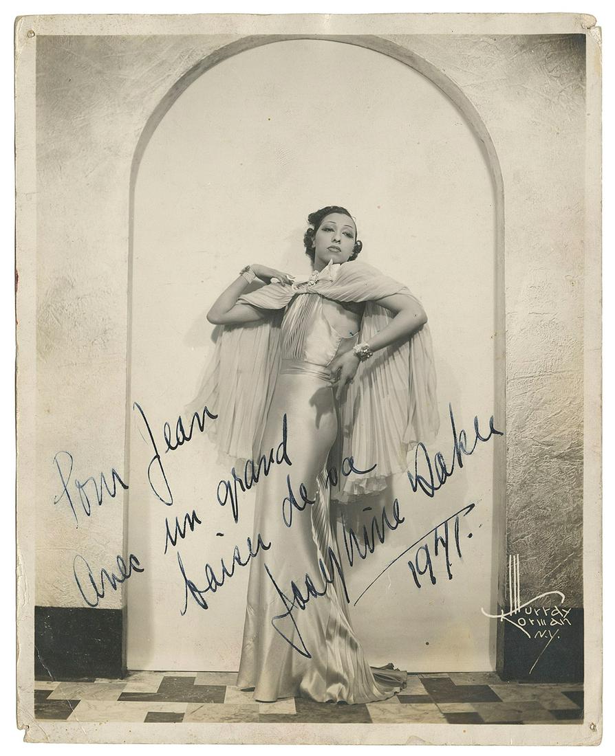 BAKER, Josephine (b. 1906-1975). Signed Photograph of Josep... (1 of 1)