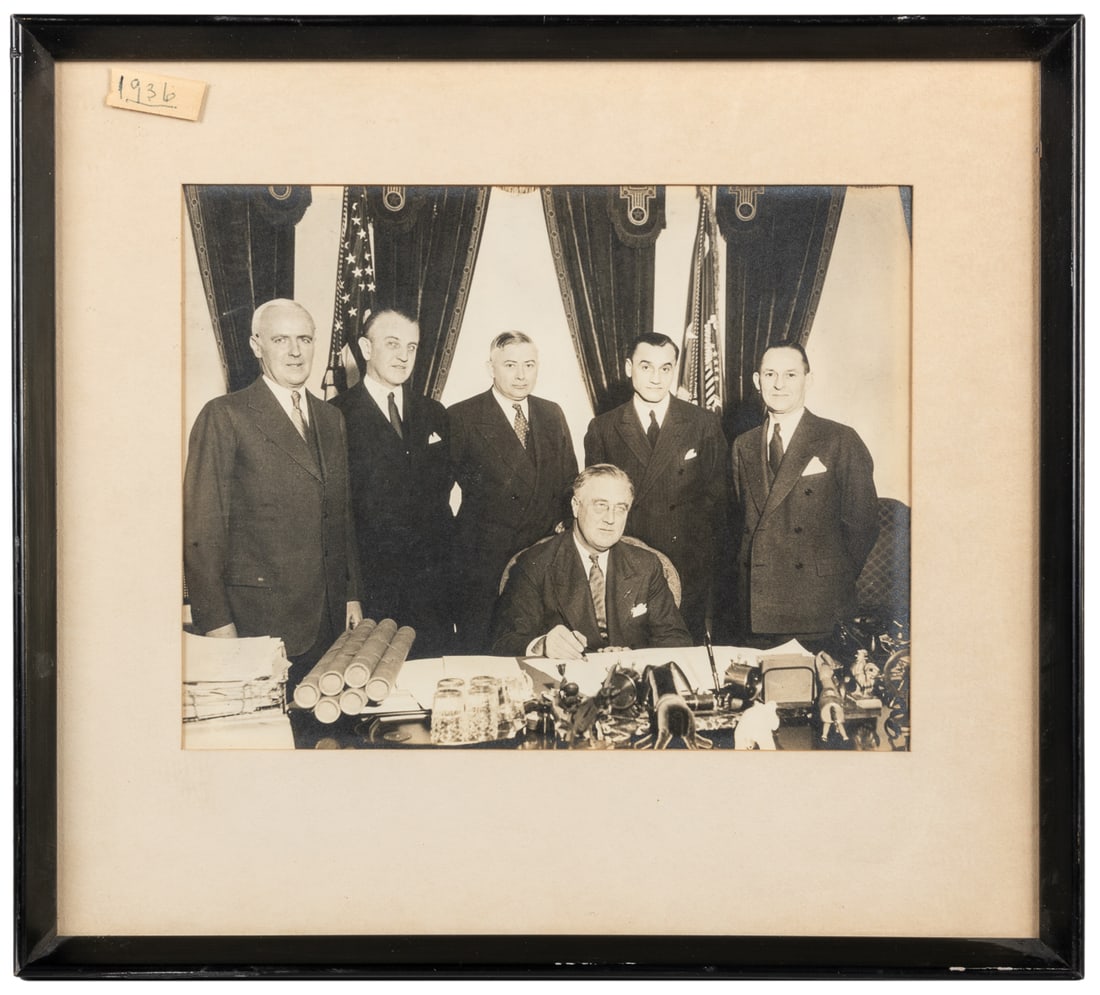 ROOSEVELT, Franklin Delano (1882-1945) and CHURCHILL, Sir W...: ROOSEVELT, Franklin Delano (1882-1945) and CHURCHILL, Sir Winston S. (1874-1965). Original Photo of Roosevelt and Churchill. [Washington, D.C.: Harris and Ewing photographers, ca. 1940s]. An original 