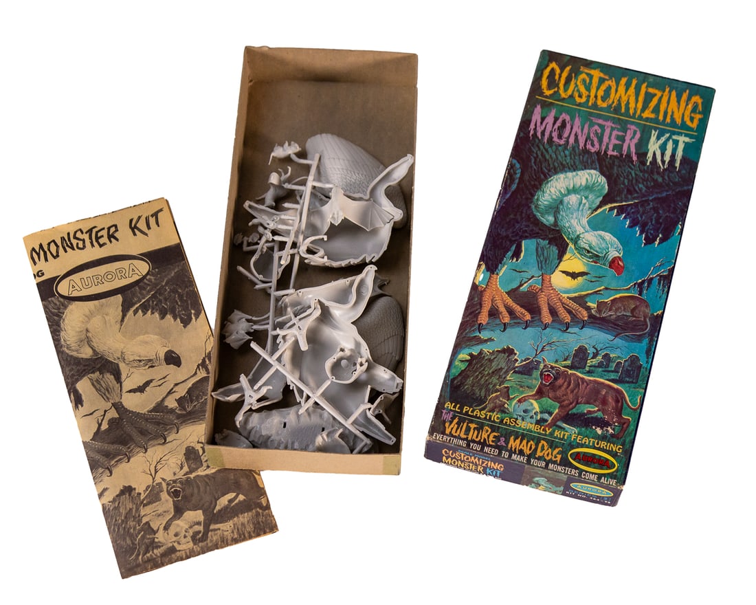 Aurora Customizing Monster Kit (The Vulture & Mad Dog). Aur... (1 of 2)