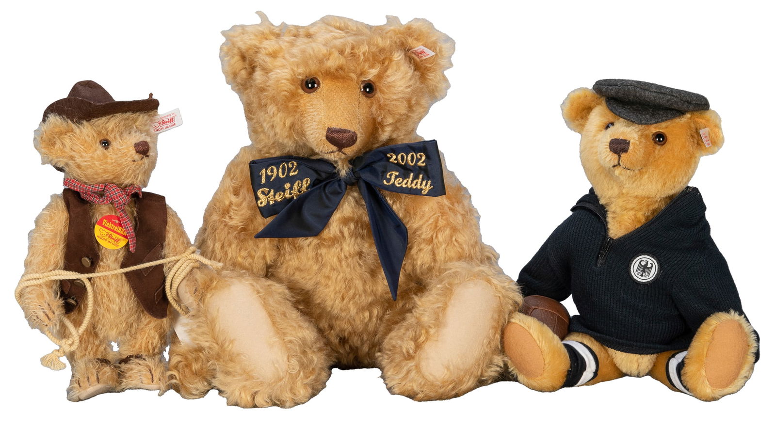 Group of 4 Steiff Bears and Sets. Including: Steiff Milleni... (1 of 2)