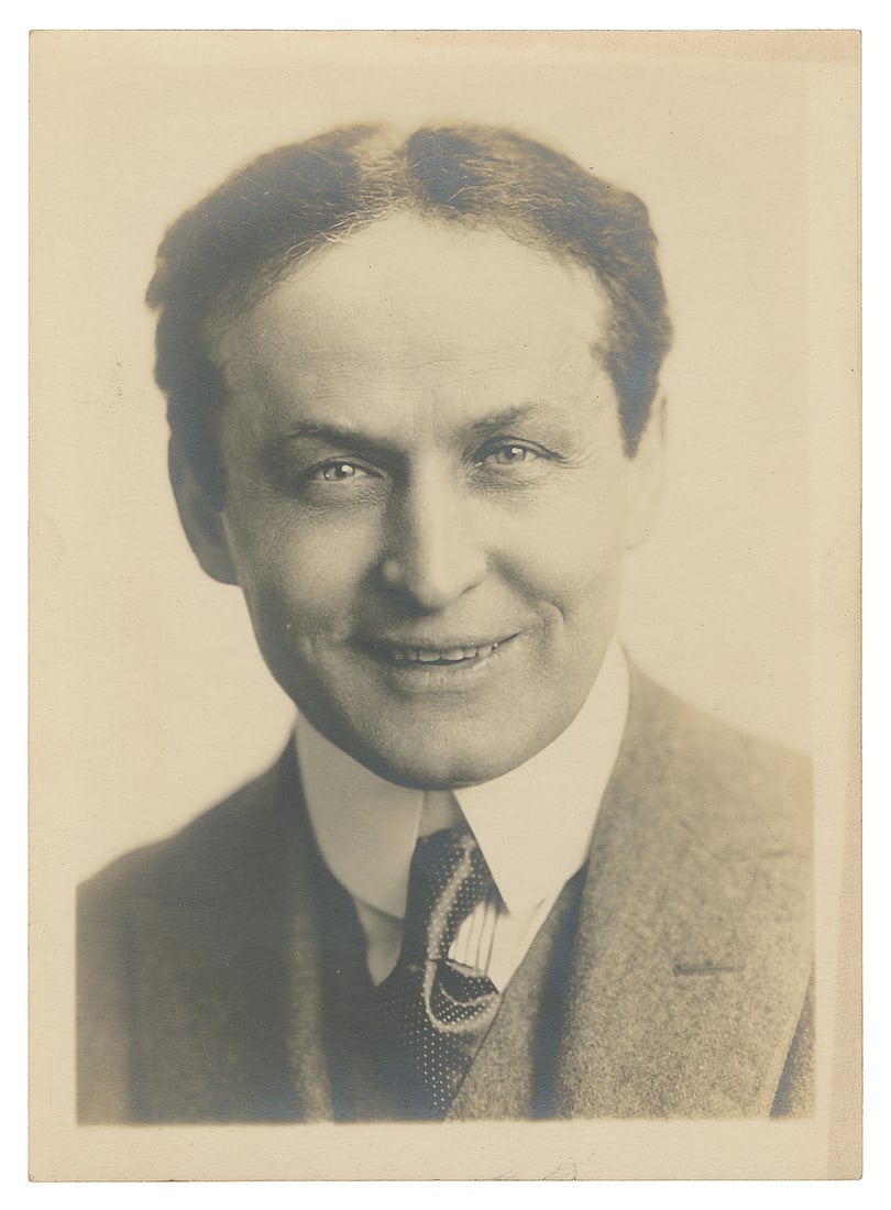 HOUDINI, Harry (Erik Weisz, 1874 – 1926). Smiling Portrait ... (1 of 2)