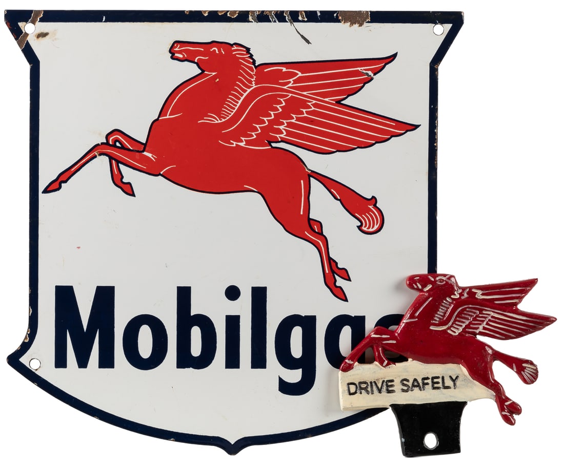 Mobil Pegasus Shield Porcelain Pump Plate & License Plate T... (1 of 5)