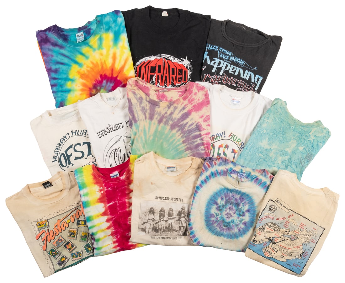 [VINTAGE T-SHIRTS]. Group of 14 T-Shirts. Circa 1980s - ear...: [VINTAGE T-SHIRTS]. Group of 14 T-Shirts. Circa 1980s - early 2000s. Group of 100% cotton crew neck t-shirts ranging from size small to 2XL, mostly large and XL. Including: 1988 Body Glove surf shirt 