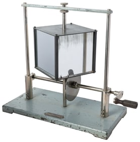 Physics Apparatus. Birmingham, England: Phillip Harris & Co...