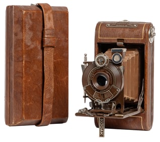 Kodak Vanity Vest Pocket Series III in Brown with Case. Eas...