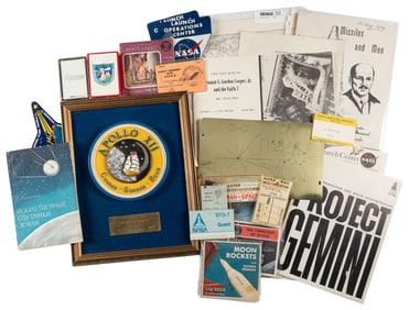  [NASA MEMORABILIA]. Group of Nearly 33 Assorted Nasa and Re...