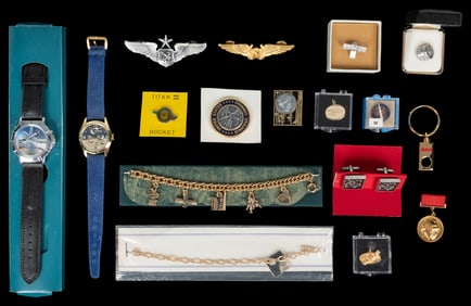  [NASA AND SOVIET MEMORABILIA]. Large Group of Nearly 50 Spa...