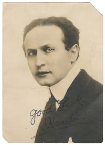 HOUDINI, Harry (Erik Weisz, 1874 – 1926). Bust Portrait of ...