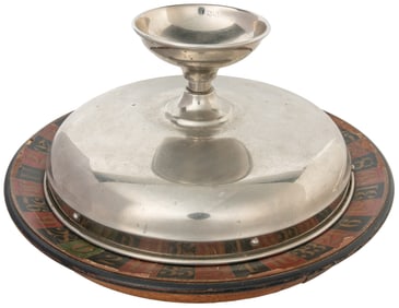 Round Table Roulette. Chicago: H.C. Evans Co., ca. 1932. A ...