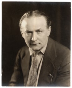HOUDINI (Erik Weisz, 1874 – 1926). Portrait of Harry Houdin...