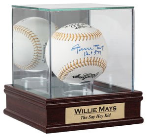 Willie Mays Signed Baseball. Rawlings Gold Glove Award ball...
