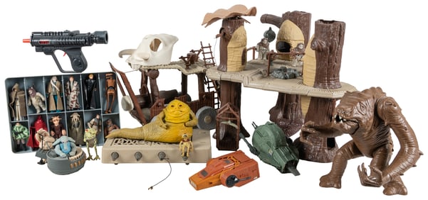 [STAR WARS]. Episode VI: Return of the Jedi Figures, Playse...