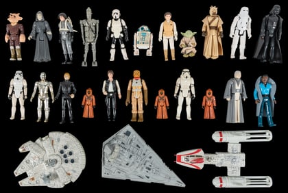 [STAR WARS]. Original Trilogy Die-Cast Ship, Notable Figure...