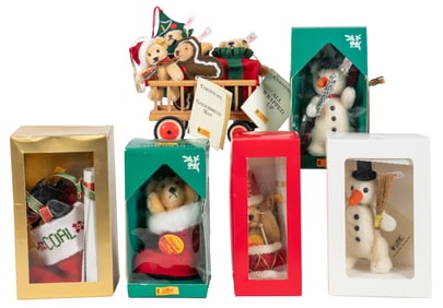 Steiff Christmas Themed Ornaments and Figures (9). Five box...