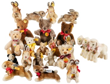 Steiff Miniature Animals Collection (25). Lot consists of l...