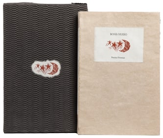 [FINE PRESS BOOKS]. MCCORD, Howard (1932-2022). Bone/Hueso ...