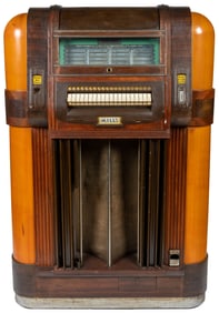 Mills Novelty Co. “Throne of Music” 78rpm Jukebox. Chicago,...